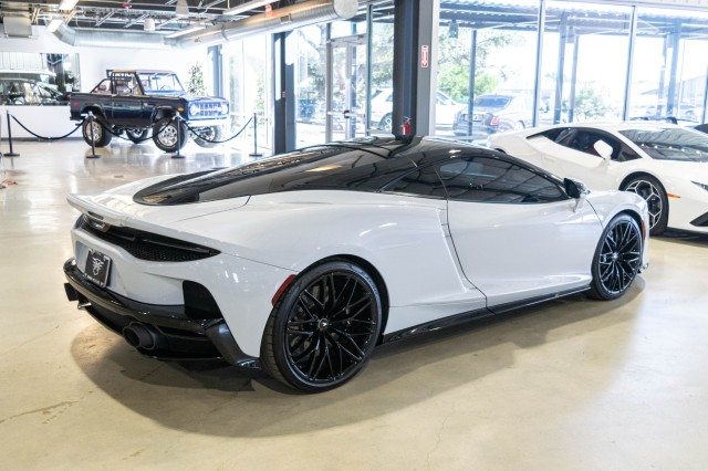 Used Car 2022 Mclaren Gt  For Sale Under $160,000 In Boerne, Texas