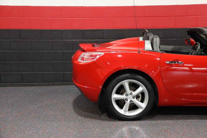 2009 Saturn Sky 2dr Convertible in , 