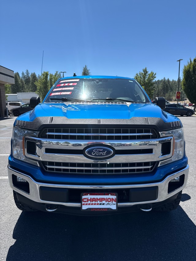 View vehicle photo 3