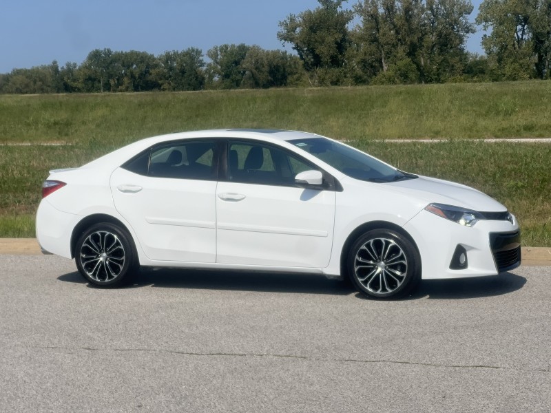 2016 Toyota Corolla S Premium in CHESTERFIELD, Missouri