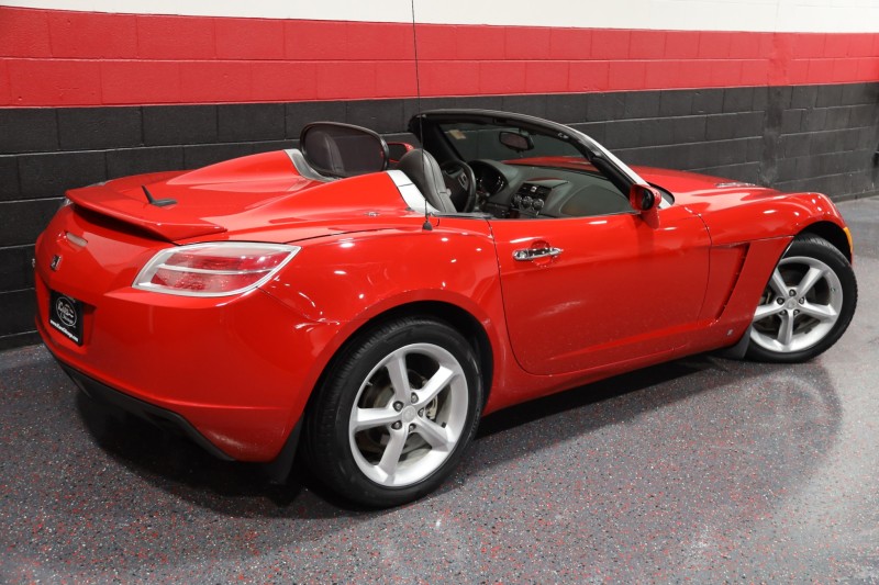 2009 Saturn Sky 2dr Convertible in , 