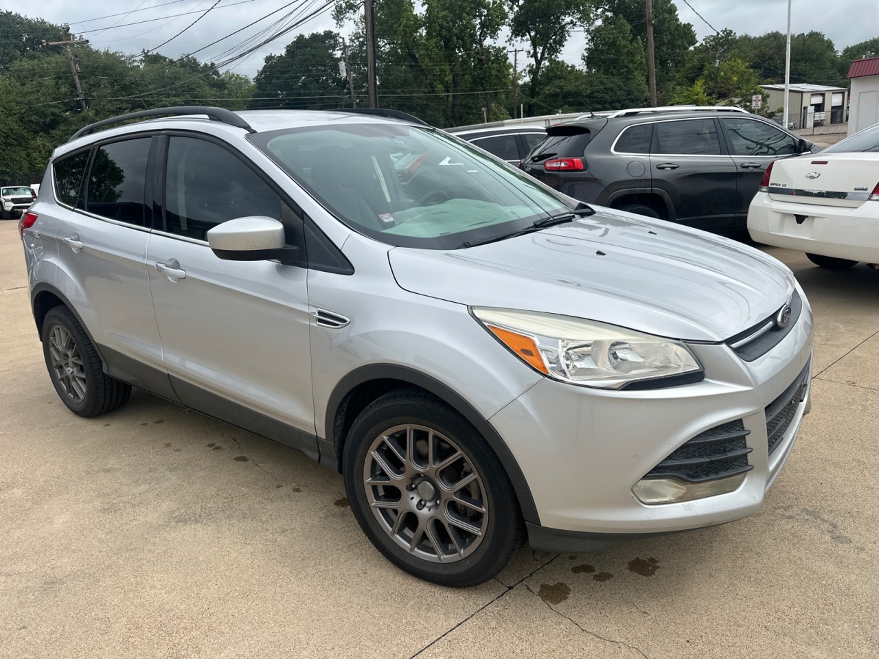 Ingot Silver Metallic 2014 Ford Escape SUV / Crossover Front-Wheel Drive Automatic