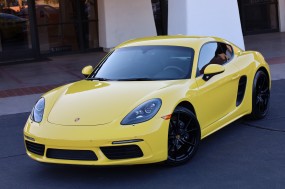 2021  718 Cayman  in , 