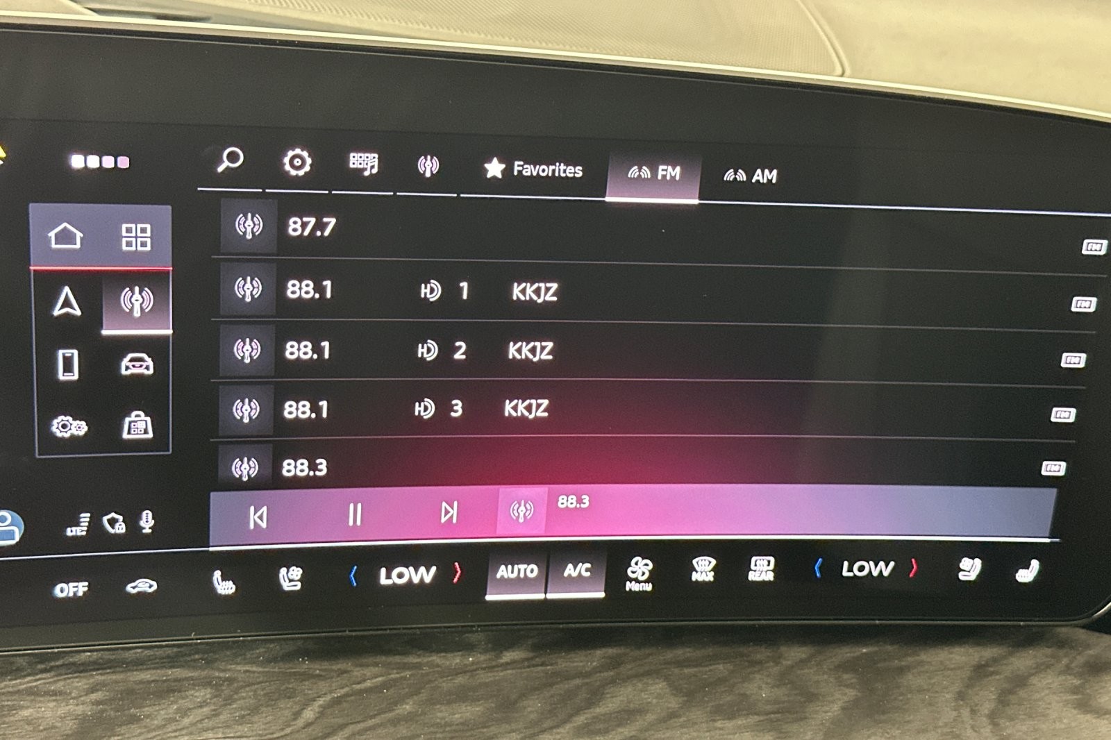 New 2025 Tambora Gray Metallic Audi Premium Plus 2.0 TFSI quattro image 17