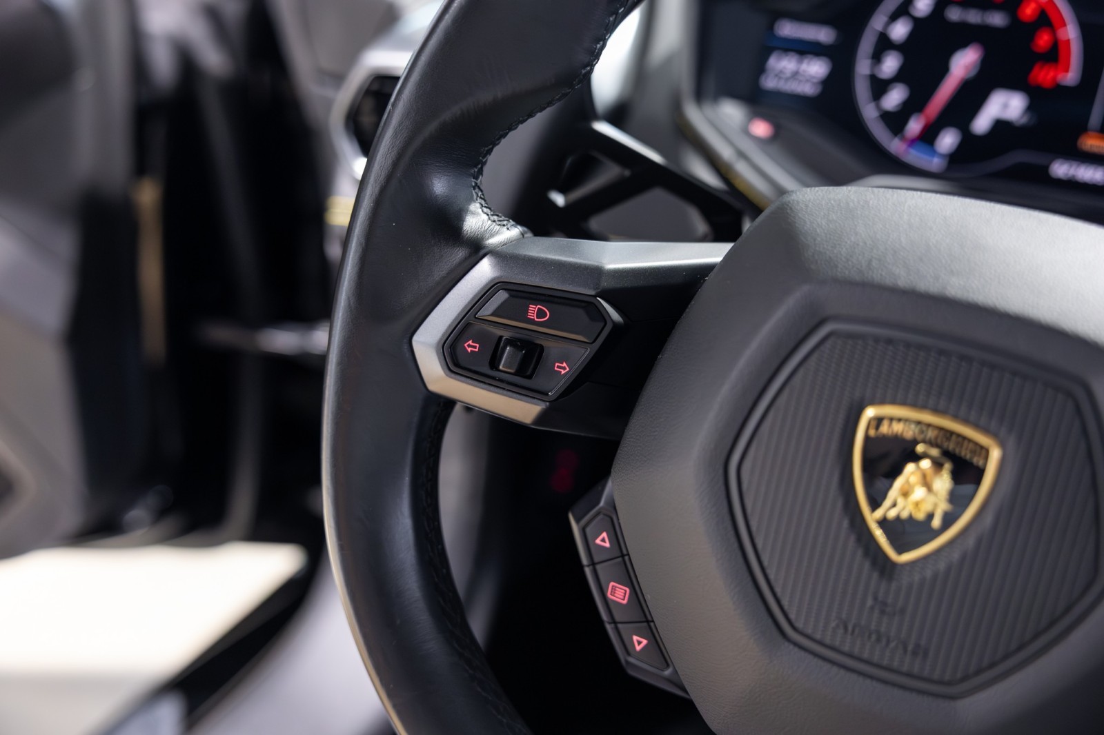 Used Car 2015 Lamborghini Huracan  For Sale Under $220,000 In Boerne, Texas