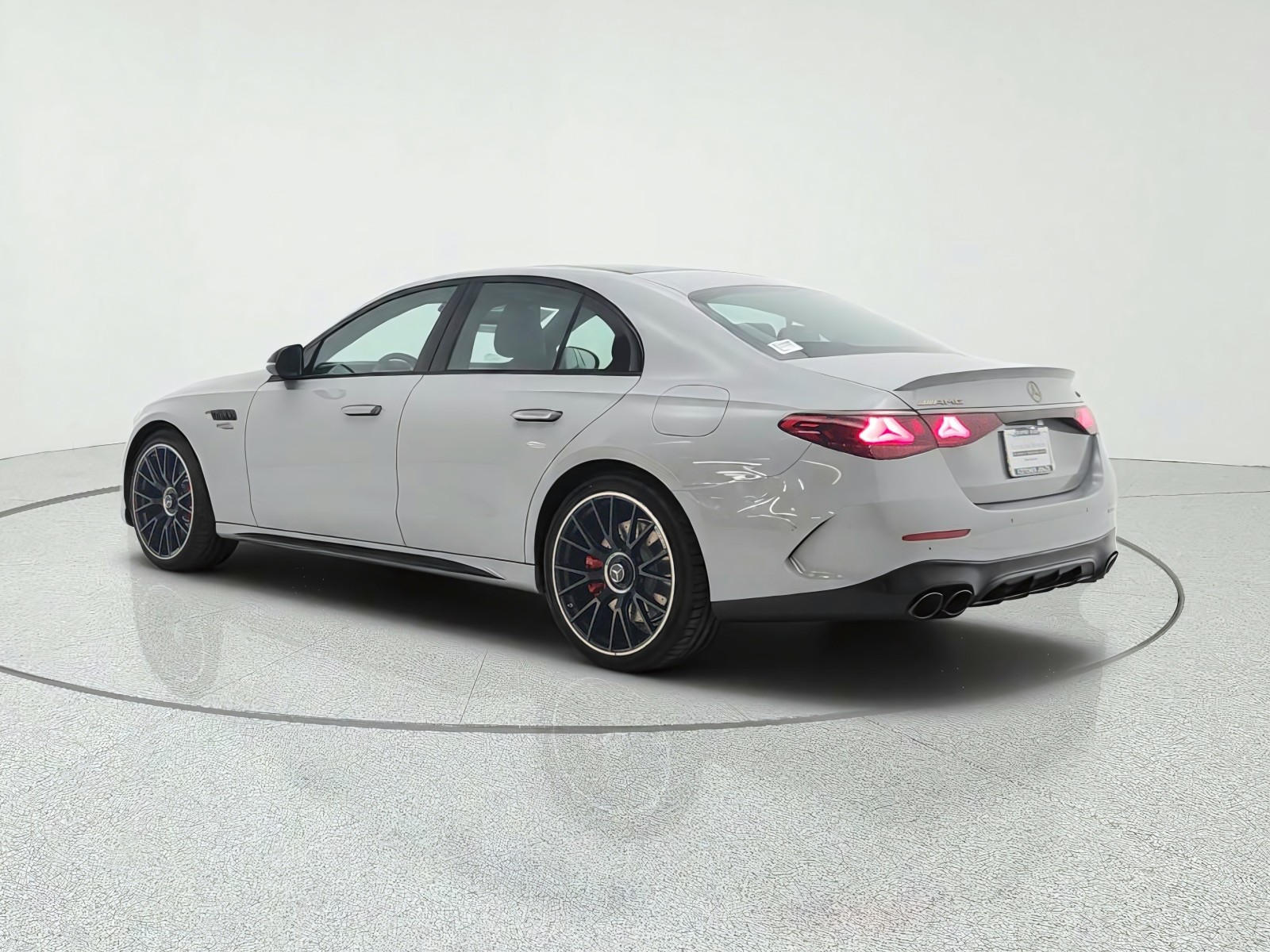 New 2027 MANUFAKTUR Alpine Grey Mercedes-Benz AMG® E 53 Hybrid Sedan image 7