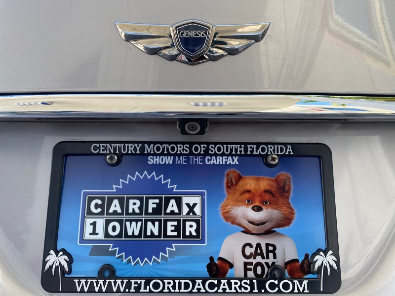 2012 Hyundai Genesis 3.8L SUNROOF PREM PKG in , 