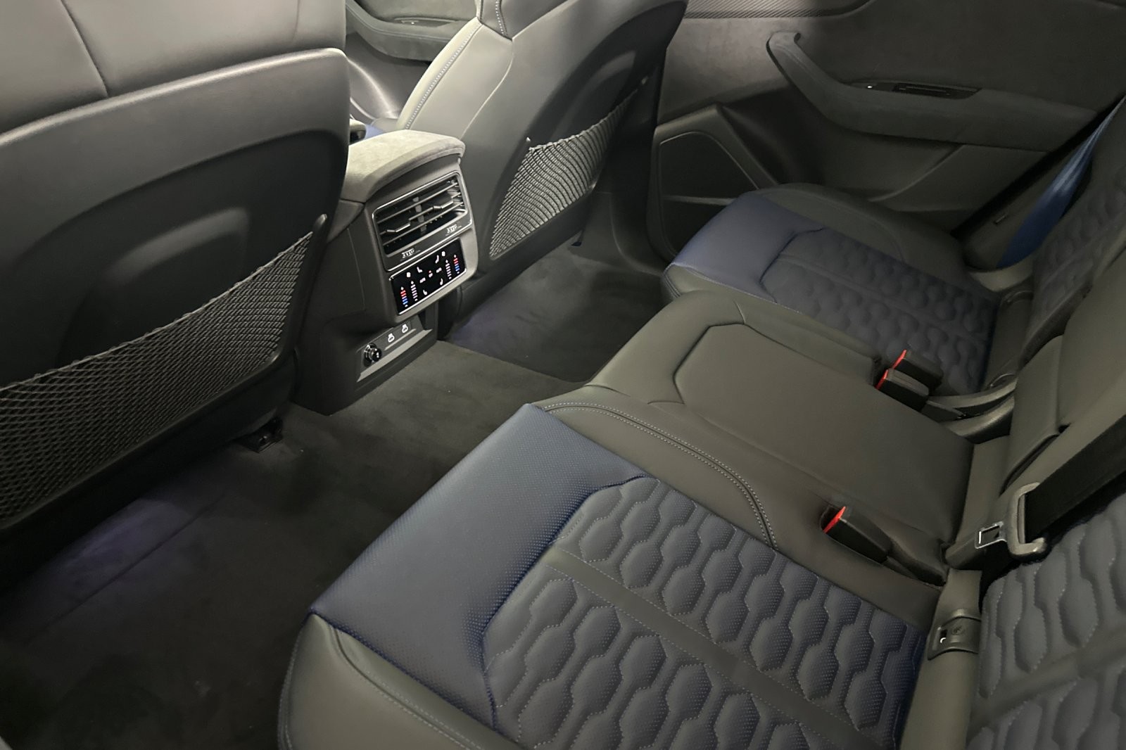 New 2026 Glacier White Metallic Audi performance quattro image 11