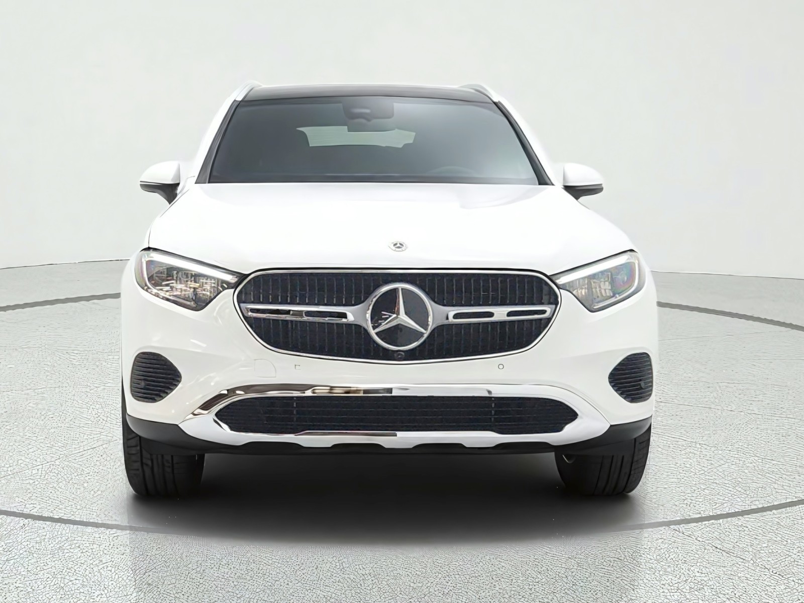 New 2027 Polar White Mercedes-Benz GLC 300 SUV image 2