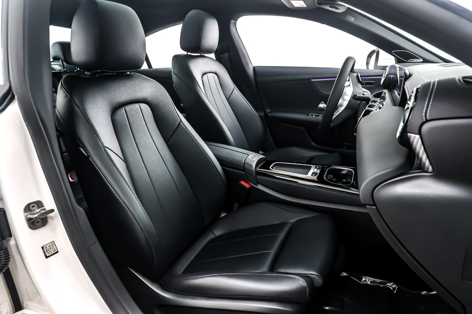 New 2026 Polar White Mercedes-Benz CLA 250 image 7