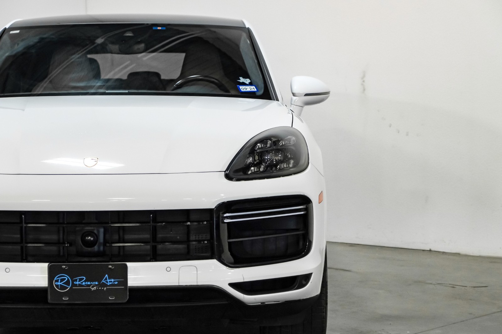 2020 Porsche Cayenne Turbo Coupe AWD PremiumPkgPlus AdaptiveCruise CarbonFiber 61