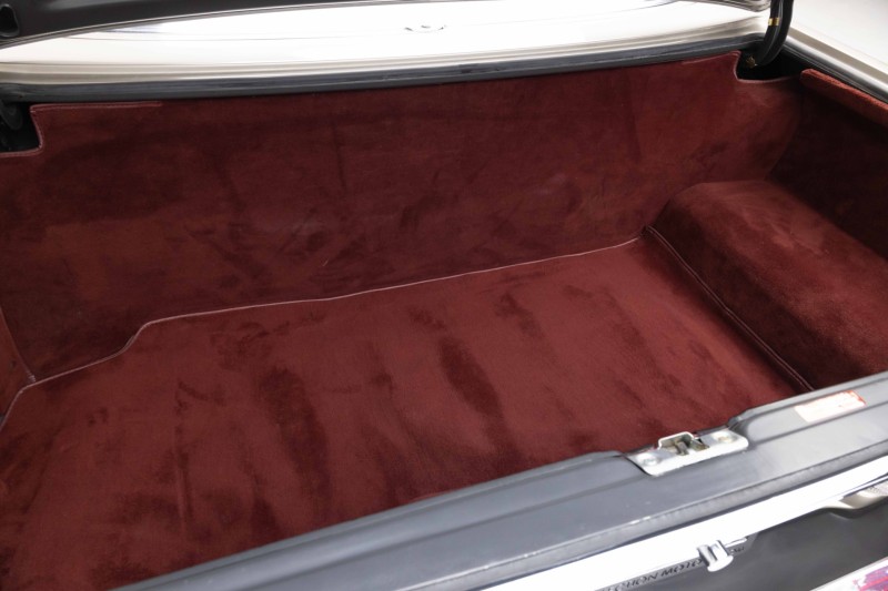 1989 Mercedes-Benz 560-Series 560 SL in ,