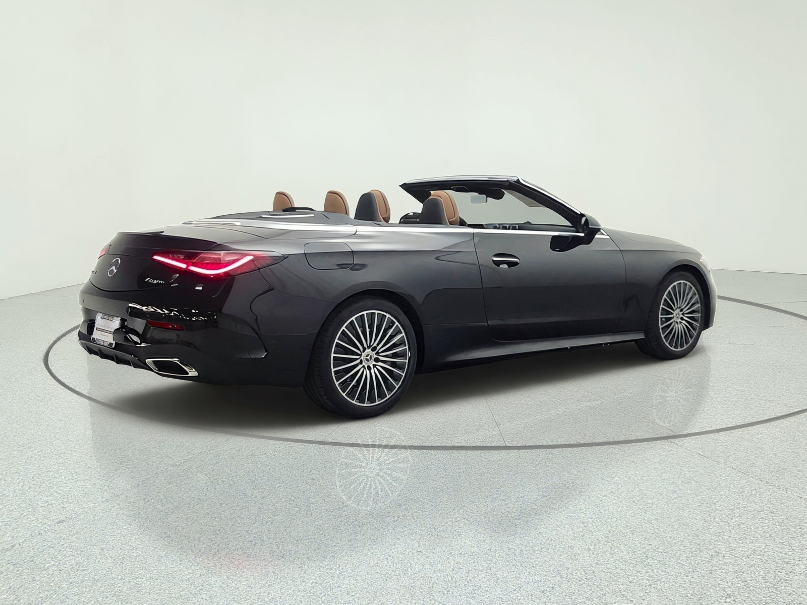 New 2027 Obsidian Black Metallic Mercedes-Benz CLE 450 4MATIC® Cabriolet image 5