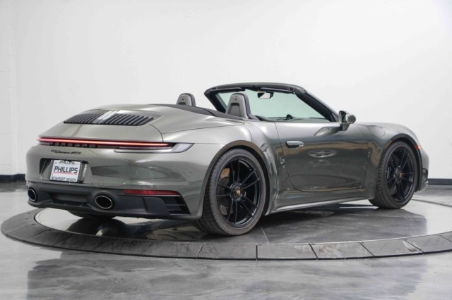 2022 Porsche 911 Carrera 4 GTS 5