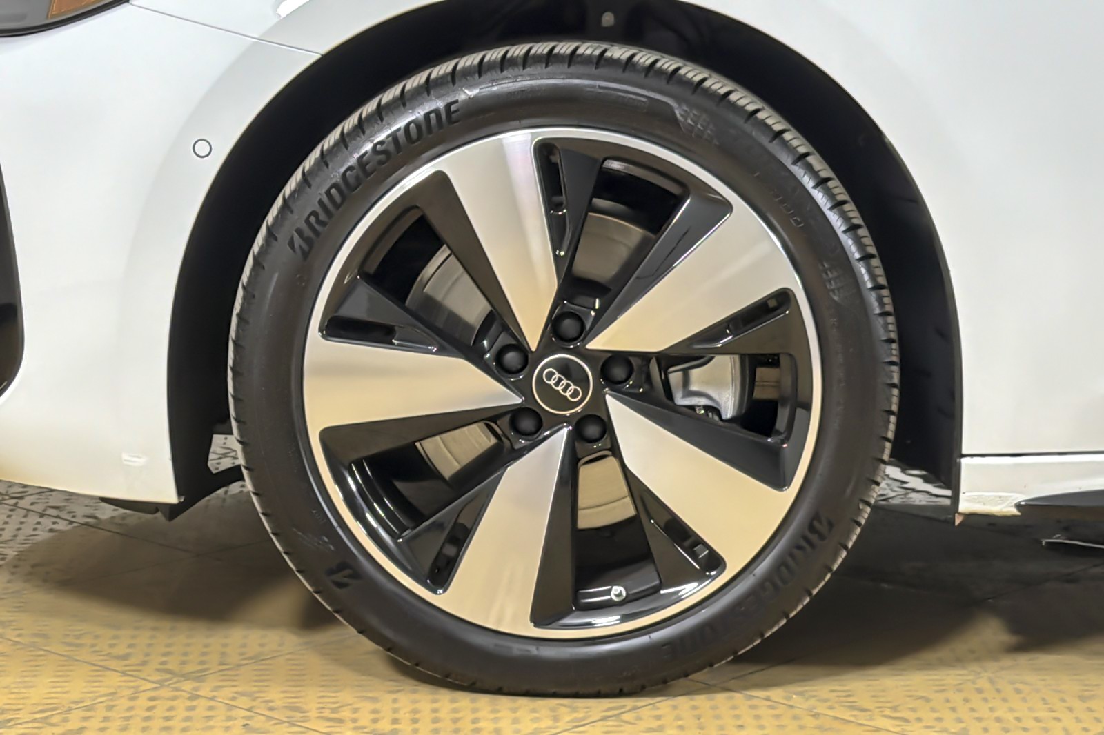 Used 2026 Arkona White Audi Premium 2.0 TFSI quattro image 25