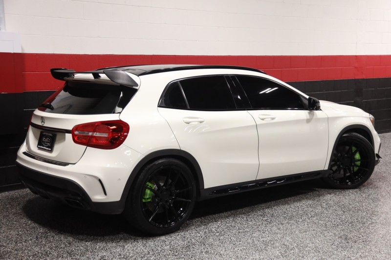 2015 Mercedes-Benz GLA 45 AMG 4MATIC w/Performance Pkgs 4dr Suv in , 