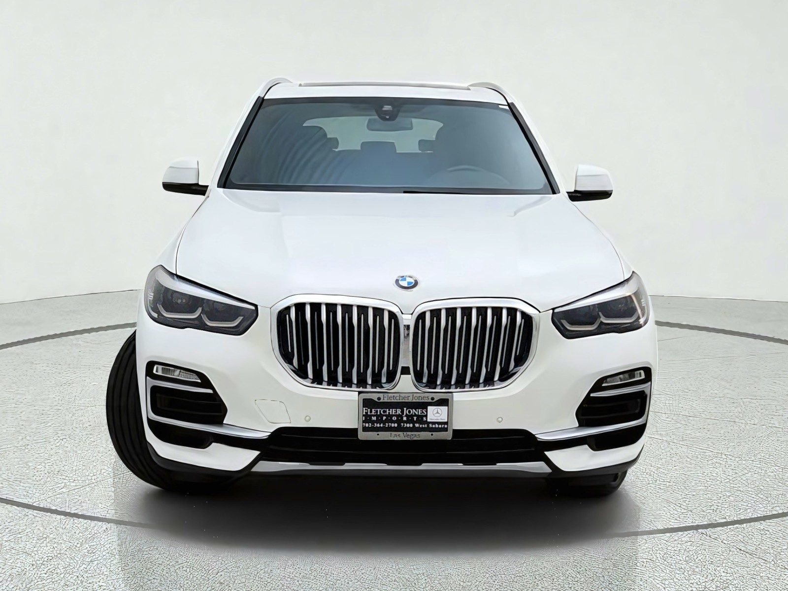 Used 2020 Alpine White BMW sDrive40i image 3