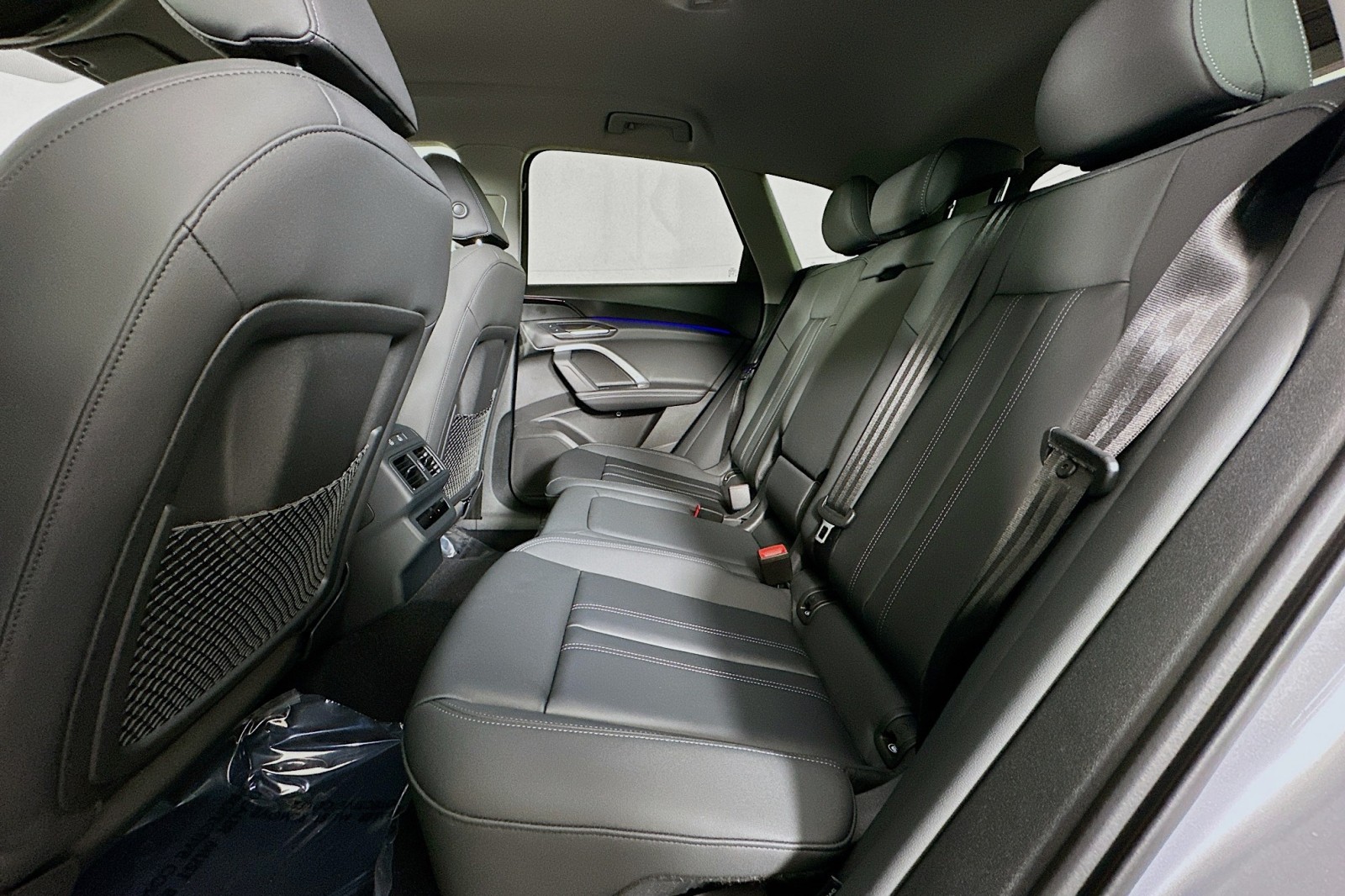 New 2025 Florett Silver Metallic Audi Premium image 9