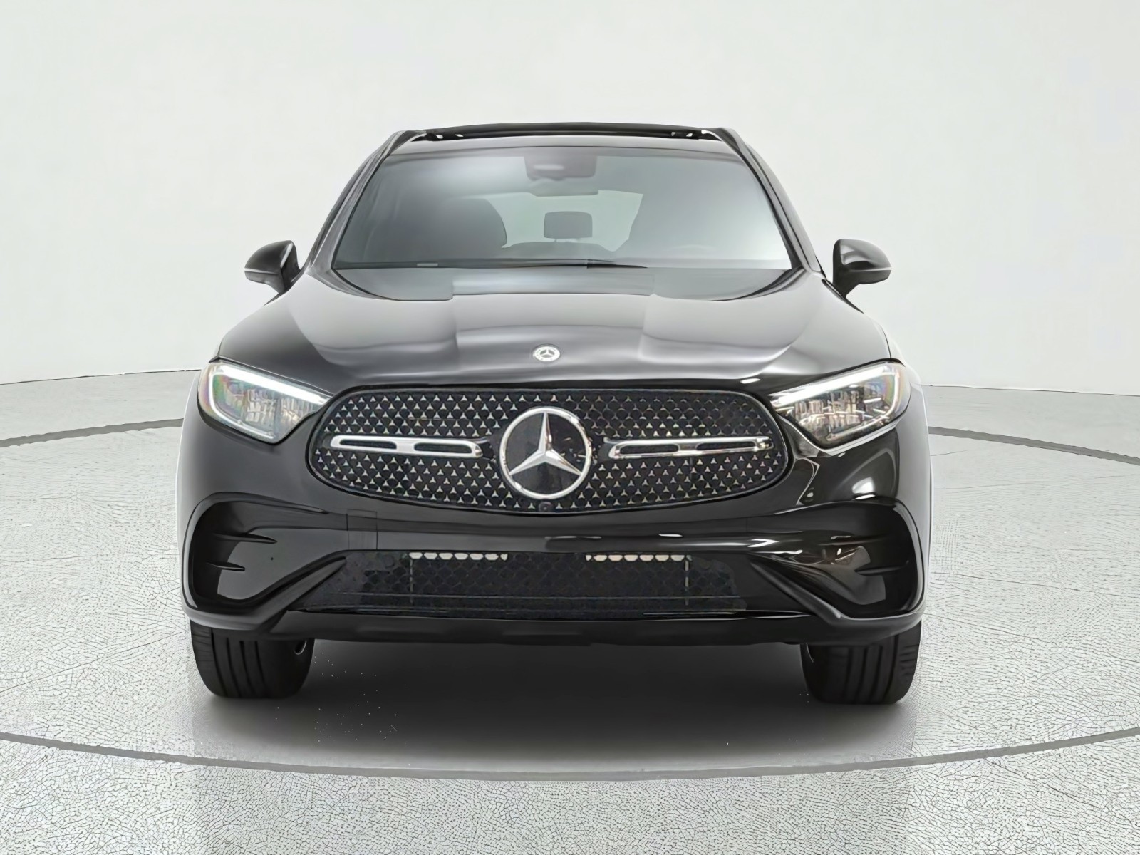 New 2027 Graphite Grey Metallic Mercedes-Benz GLC 300 SUV image 2