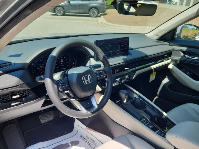 HondaAccord Hybrid15