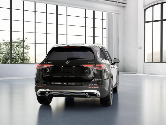 2025 Mercedes-Benz GLC GLC 350e 23