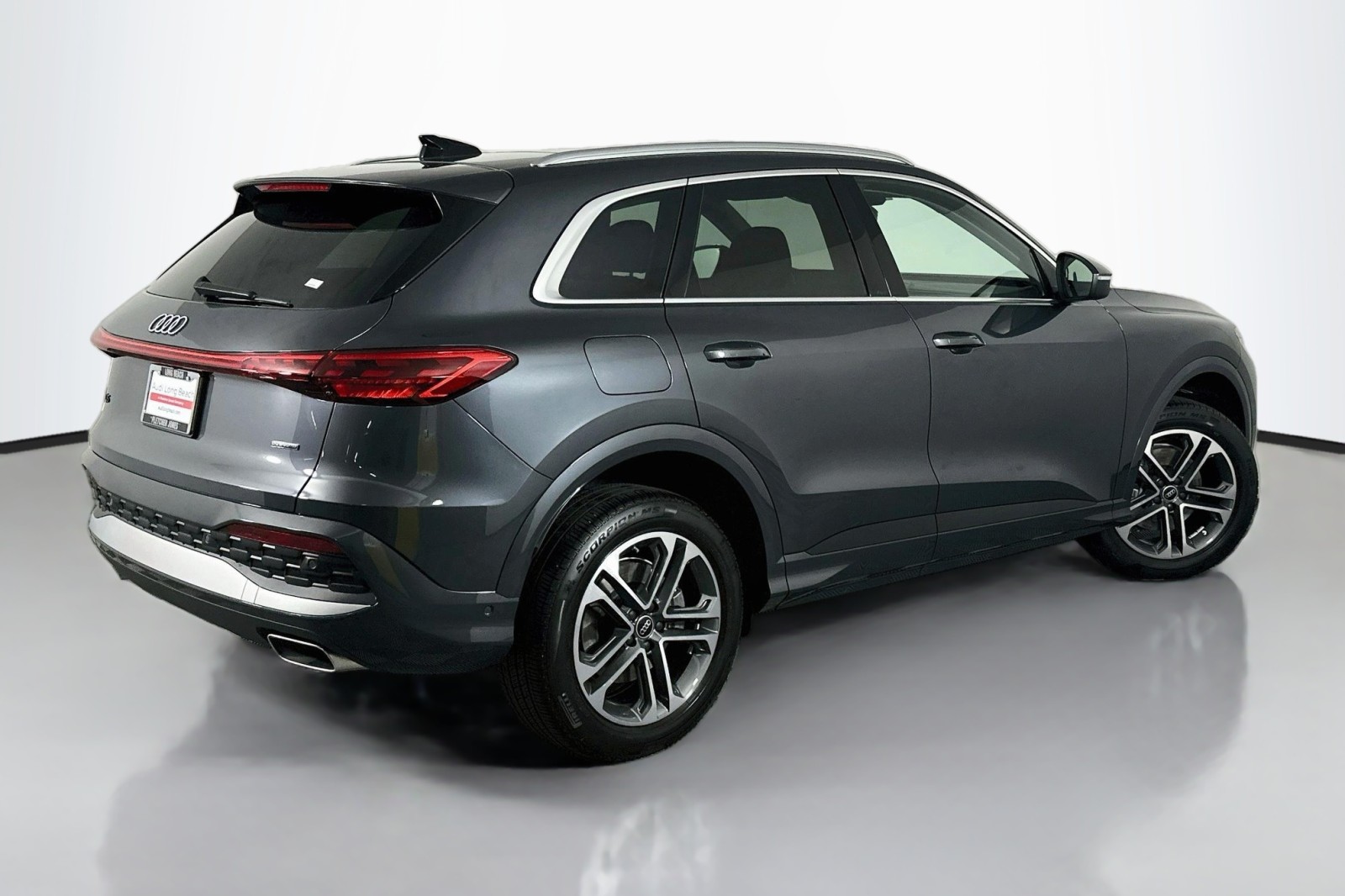 Used 2026 Tambora Gray Metallic Audi Premium image 14