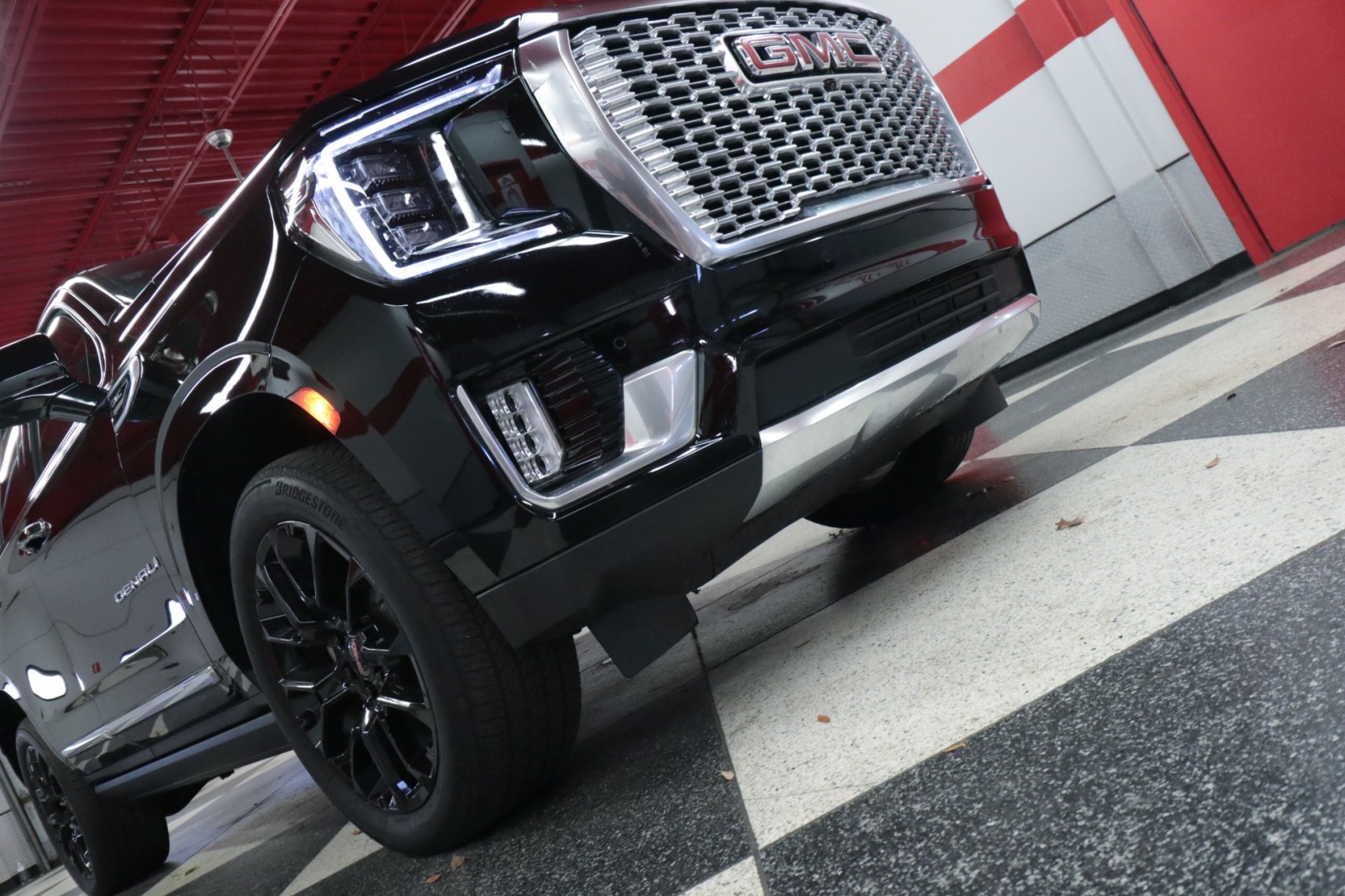 Used Car 2022 Gmc Yukon  Denali For Sale Under $60,000 In Austin, Texas