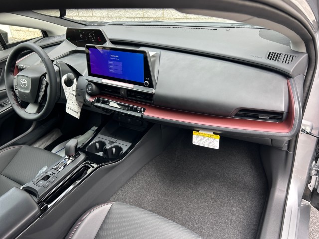 ToyotaPrius Plug-In Hybrid41