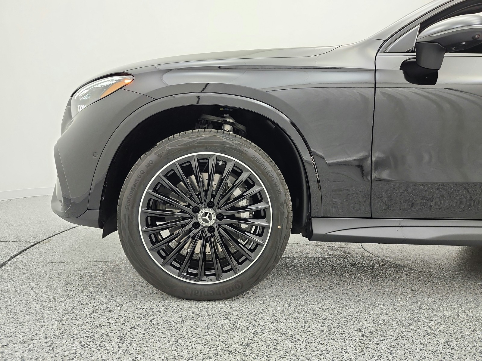 New 2026 Black Mercedes-Benz GLC 300 image 12