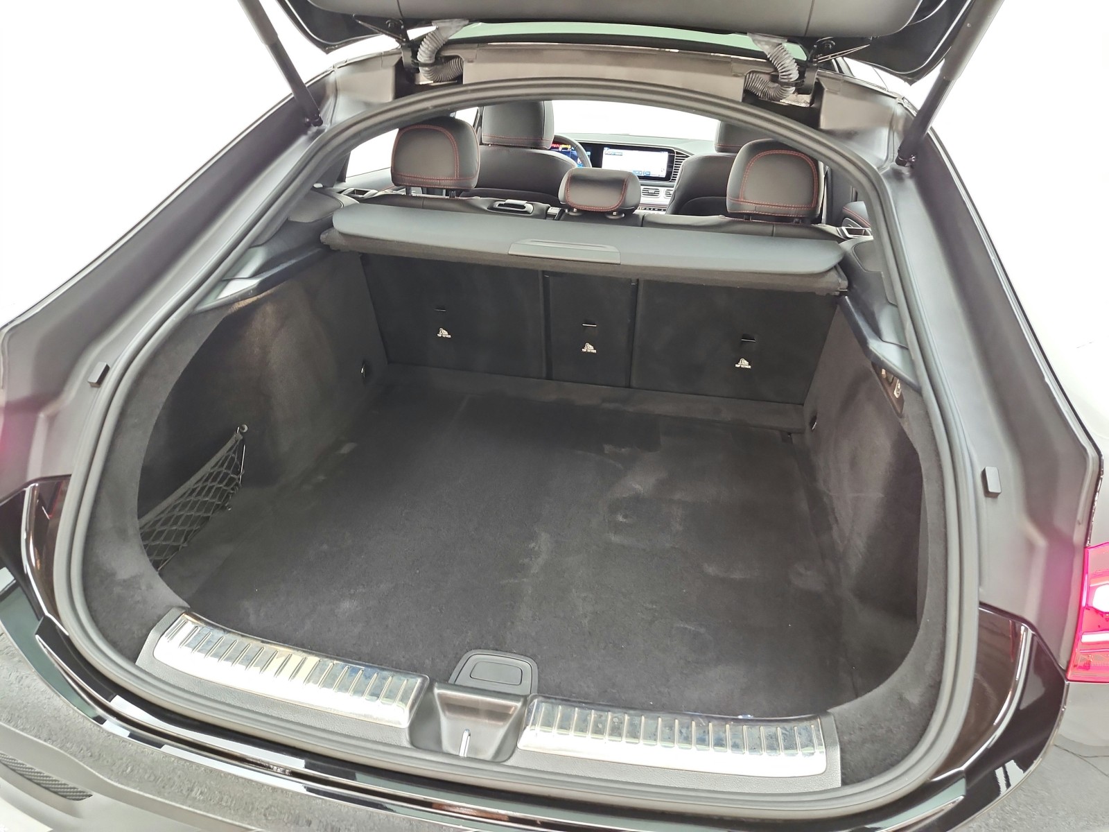 Certified Used 2024 Obsidian Black Metallic Mercedes-Benz AMG® GLE 53 4MATIC+ Coupe image 22