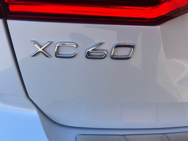 2022 Volvo XC60 Inscription 19