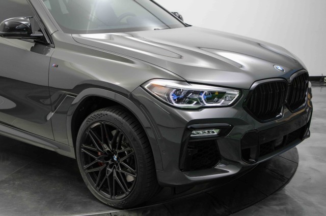 2021 BMW X6 M50i 11