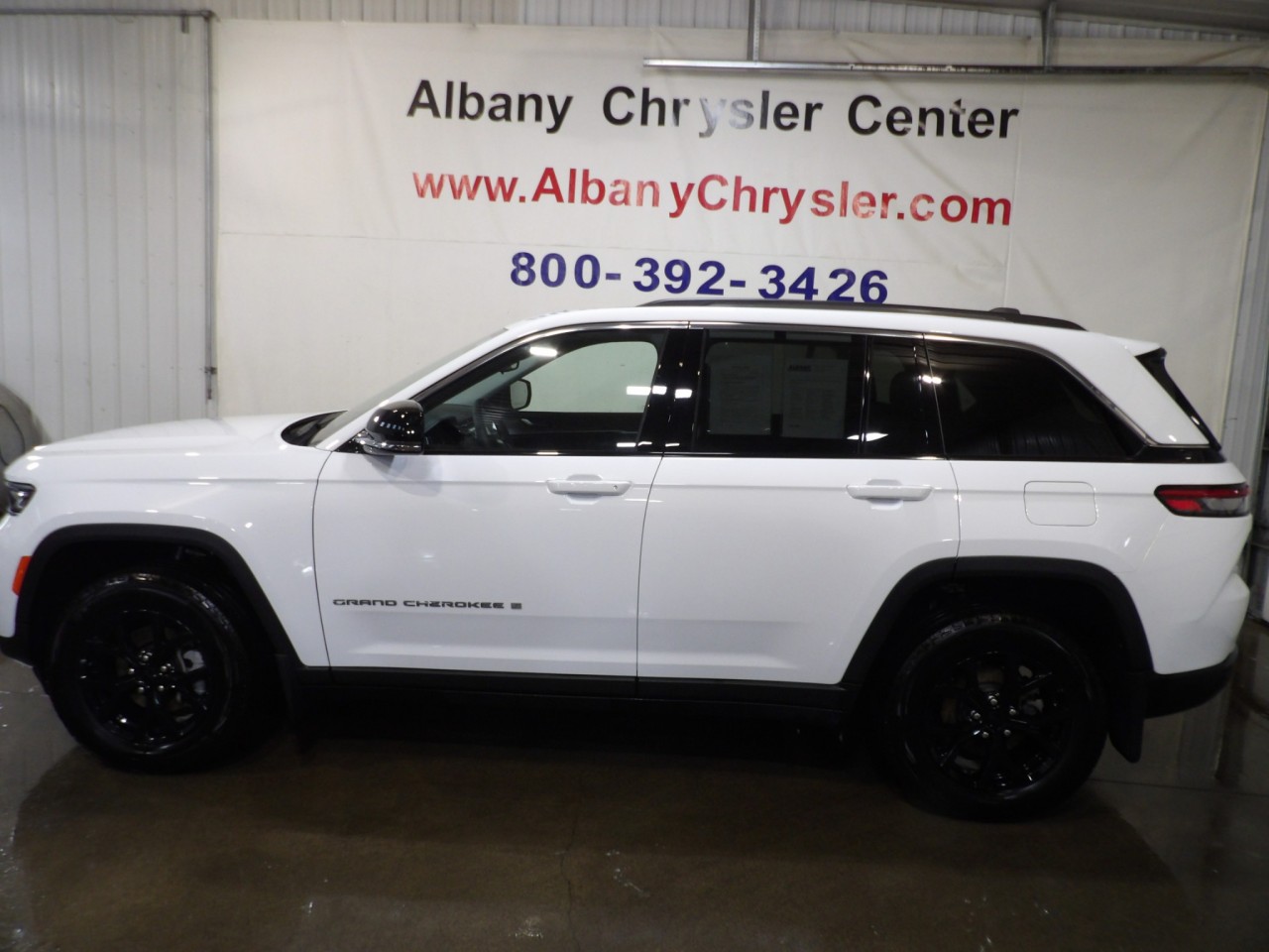 2023 Jeep Grand Cherokee Limited 4WD