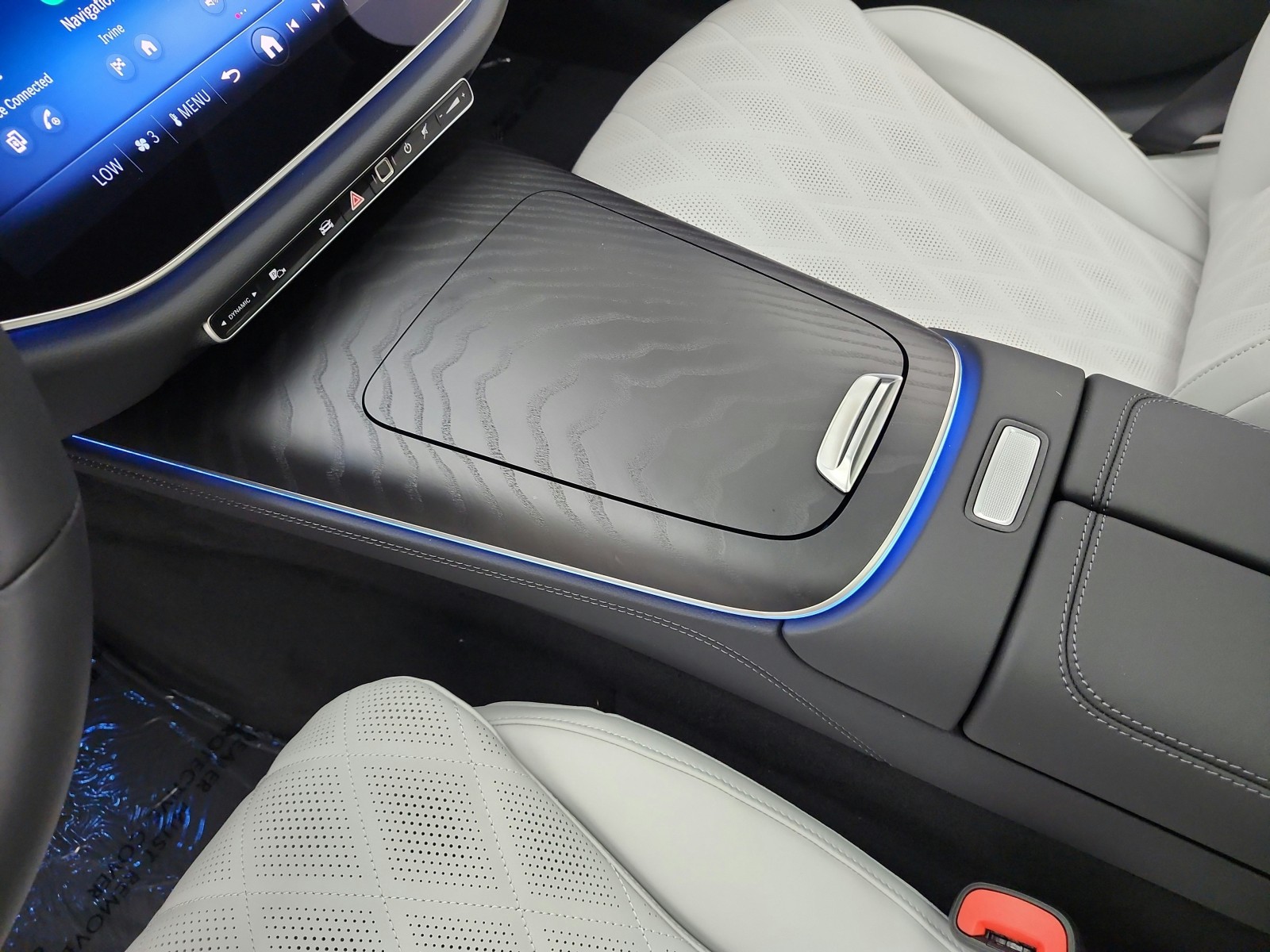 New 2027 Nautical Blue Metallic Mercedes-Benz E 450 4MATIC® Sedan image 9