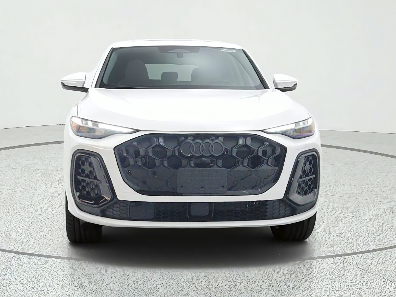 New 2026 Arkona White Audi Premium Plus 2.0 TFSI quattro image 2