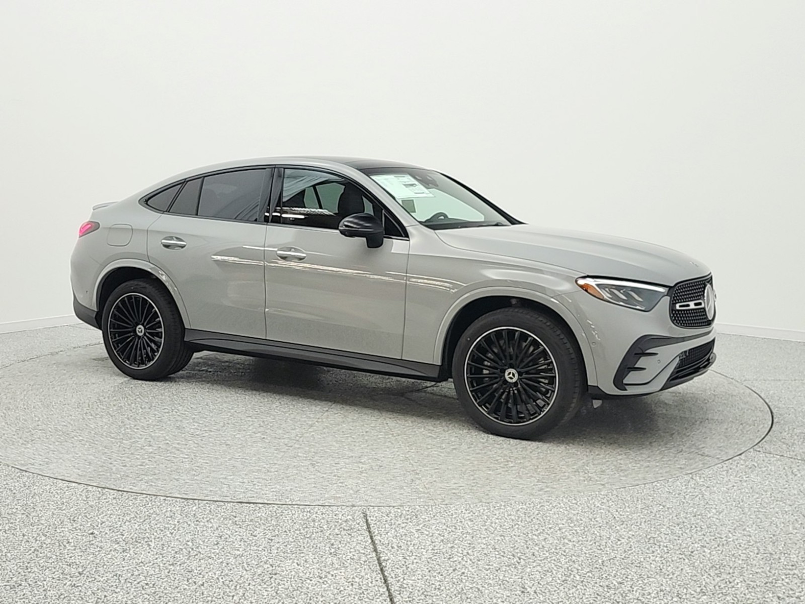 New 2026 MANUFAKTUR Alpine Grey Mercedes-Benz GLC 300 image 3