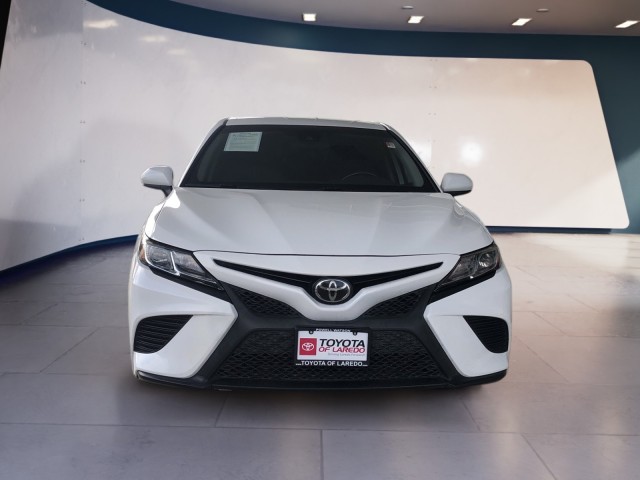 2020 Toyota Camry SE 8