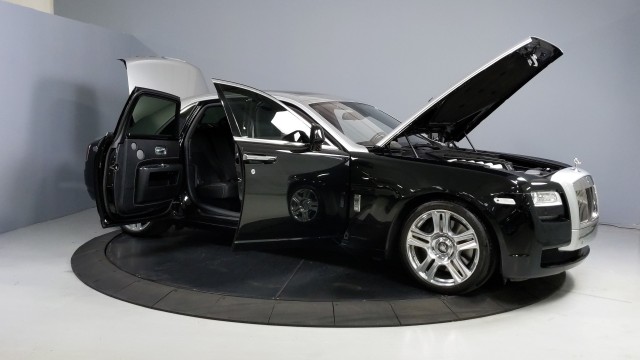 2012 Rolls-Royce Ghost  9
