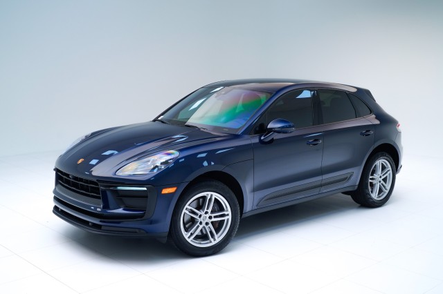 2022  Macan  in , 