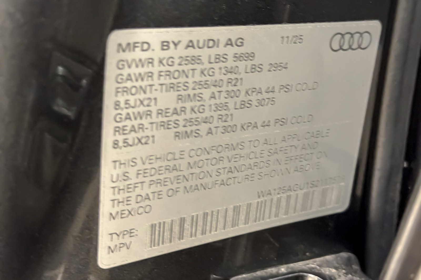 New 2025 Daytona Gray Pearl Effect Audi Premium Plus 3.0 TFSI quattro image 24