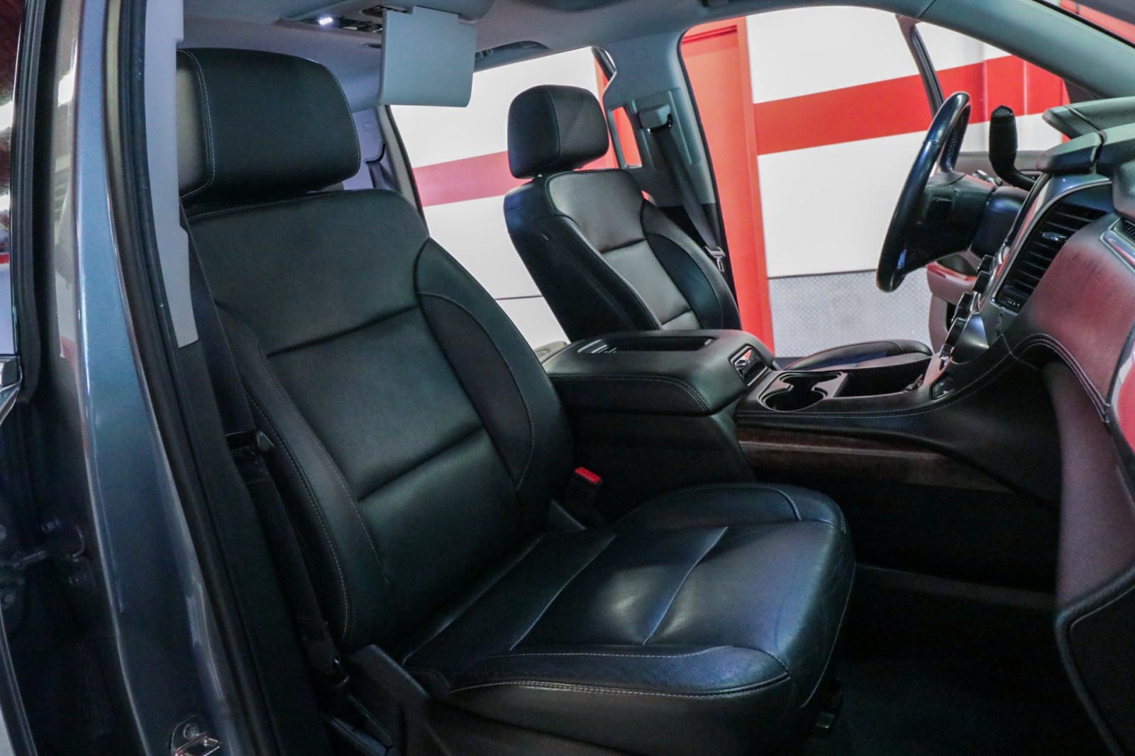 Used Car 2019 Chevrolet Suburban  Lt For Sale Under $30,000 In Austin, Texas