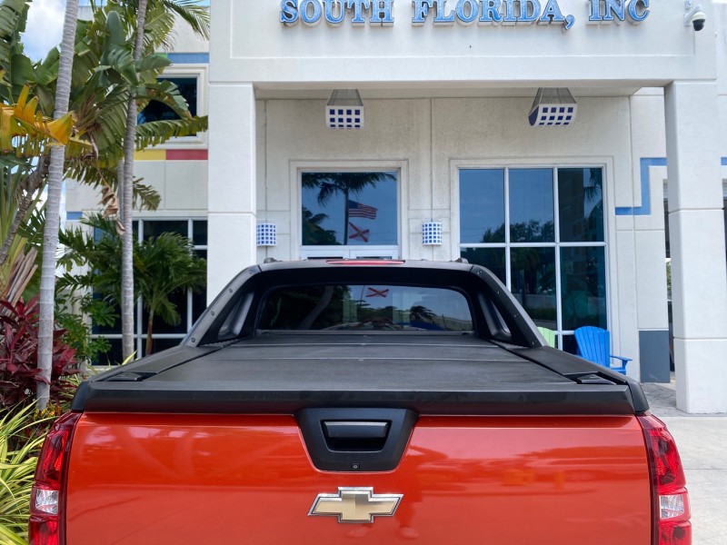 2009 Chevrolet Avalanche LT PU LOW MILES 58,696 in ,