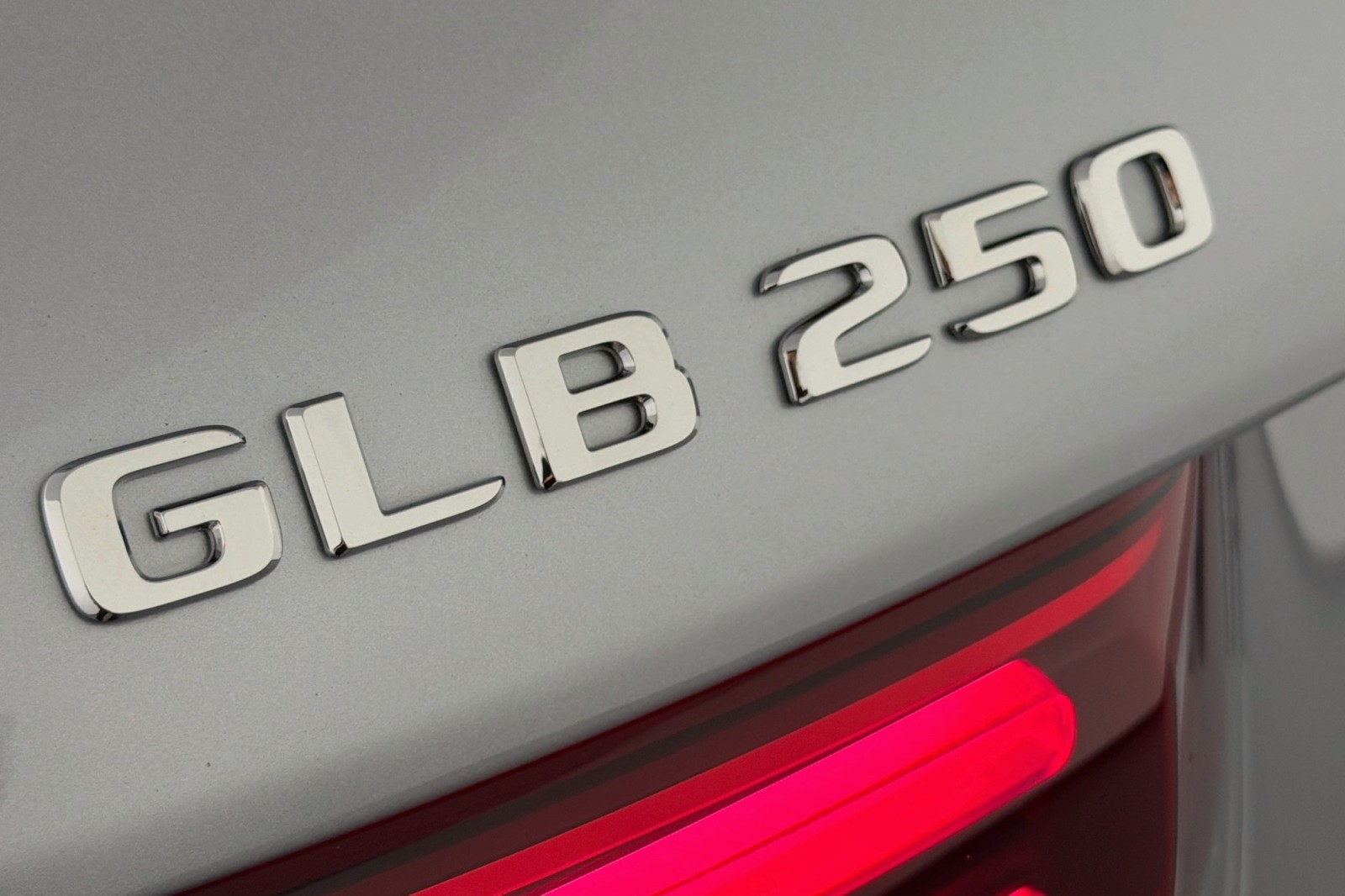 Used 2026 Cirrus Silver Metallic Mercedes-Benz 250 image 9