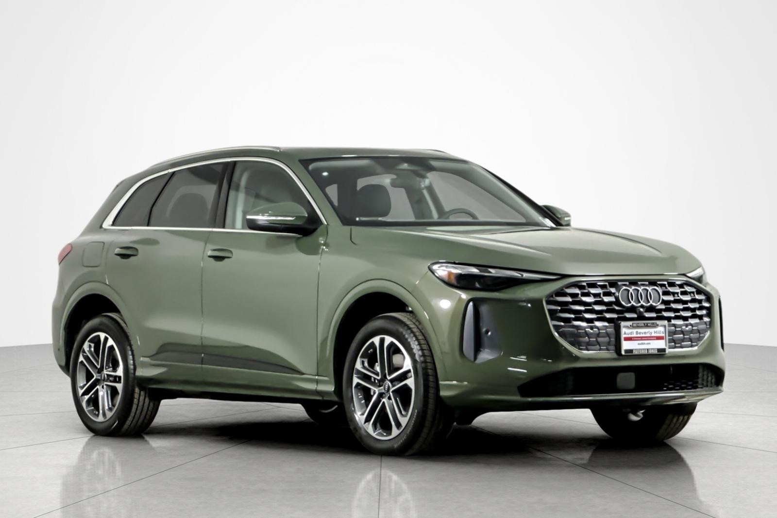 New 2026 District Green Metallic Audi Premium 2.0 TFSI quattro image 2