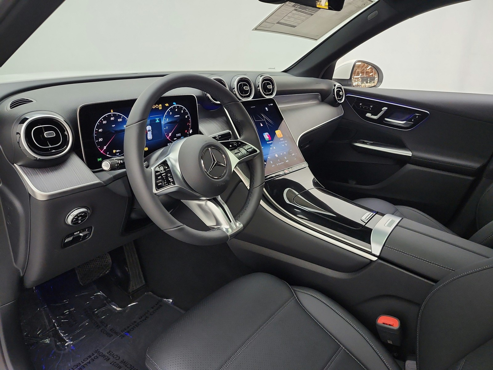 New 2027 Polar White Mercedes-Benz GLC 300 SUV image 10