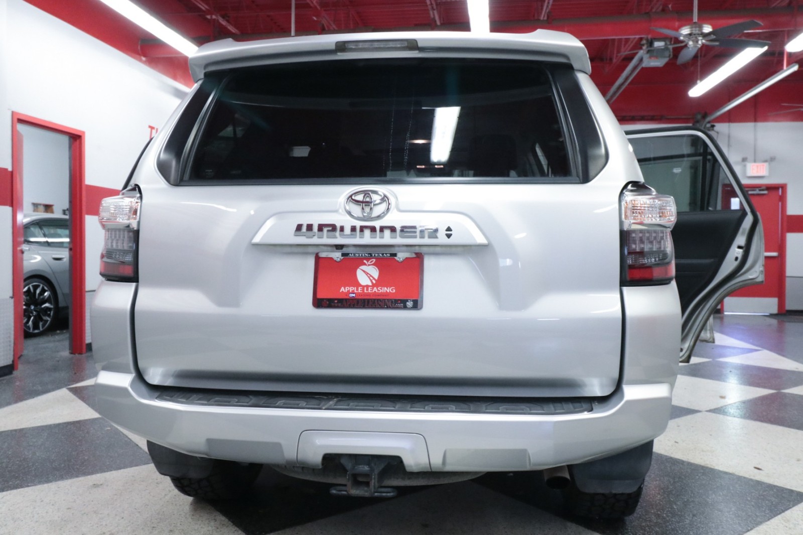 Used Car 2020 Toyota 4runner  Sr5 Premium For Sale Under $35,000 In Austin, Texas
