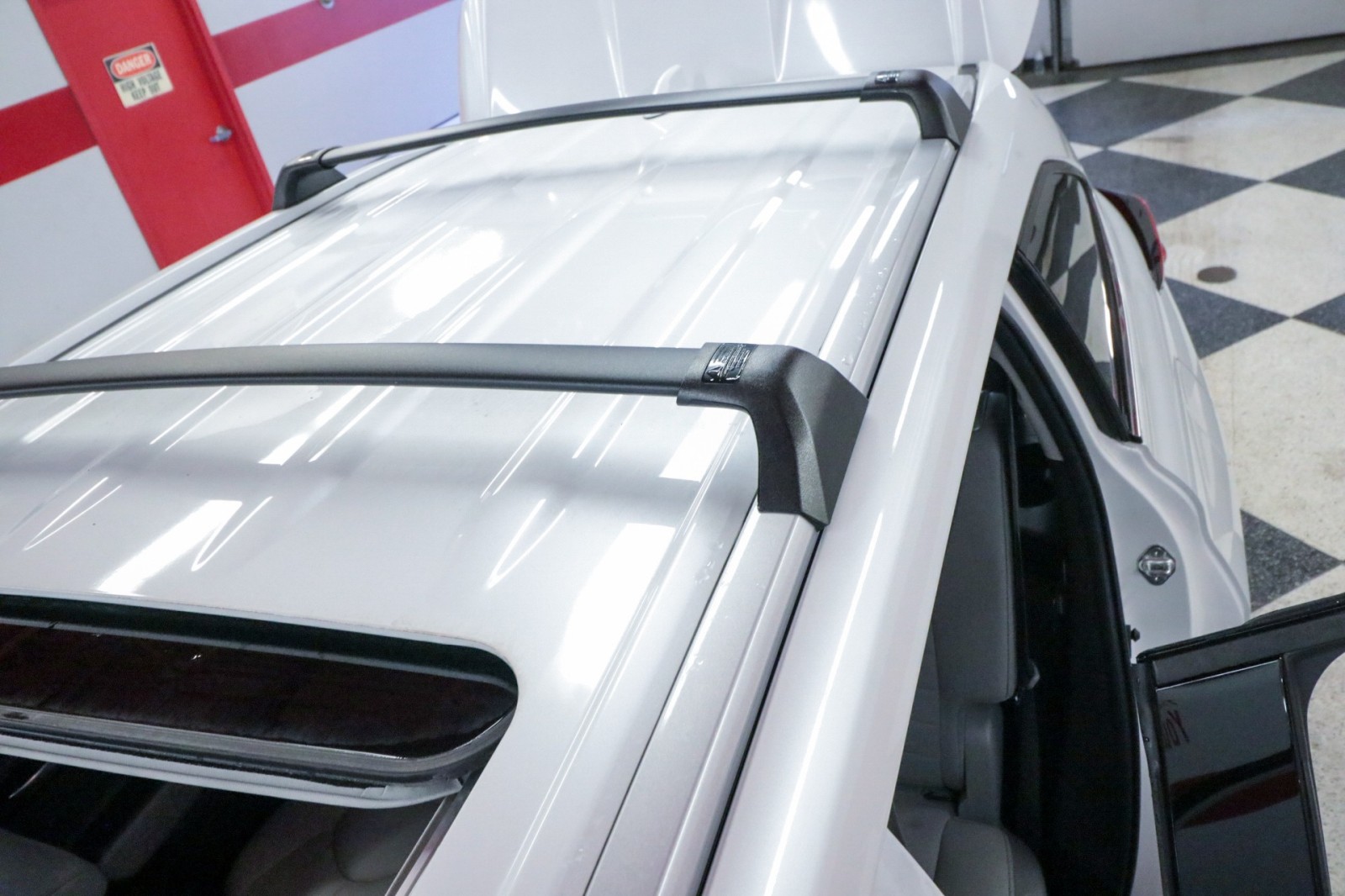 Used Car 2022 Toyota Highlander  Xle For Sale Under $35,000 In Austin, Texas