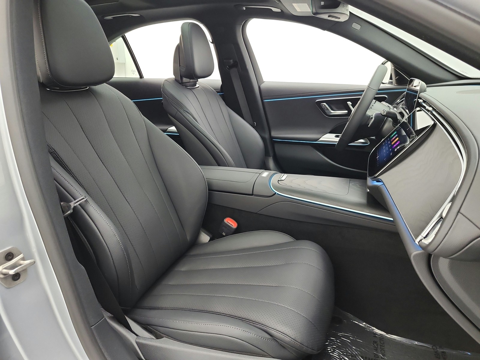 New 2027 Cirrus Silver Metallic Mercedes-Benz E 350 RWD Sedan image 14