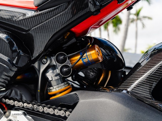 Ducati STREETFIGHTER