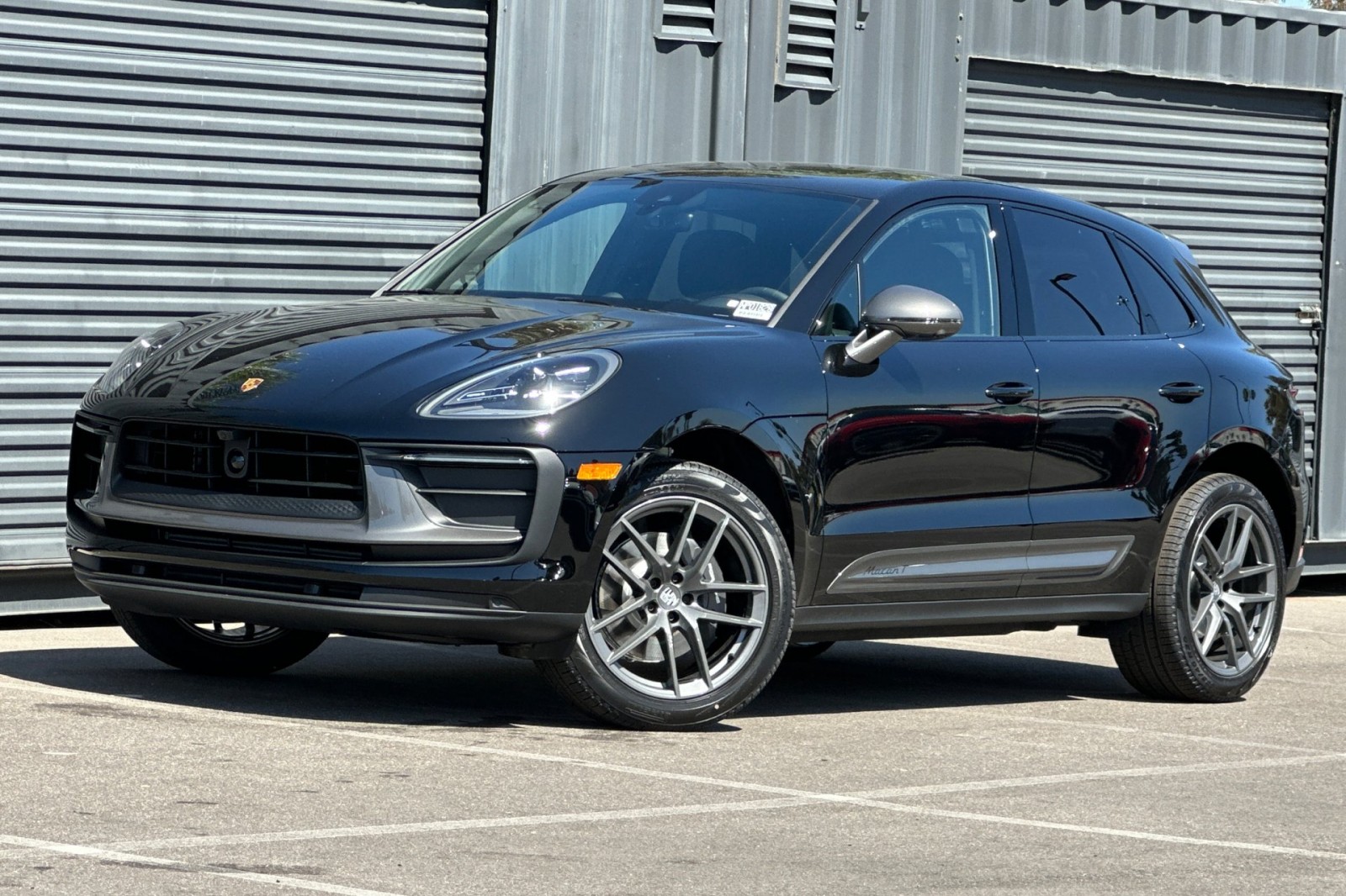 2026 Porsche Macan 2026 Porsche Macan T SUV